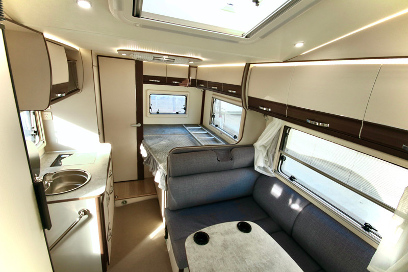 幸運(yùn)四葉草房車，旅行更舒適選擇