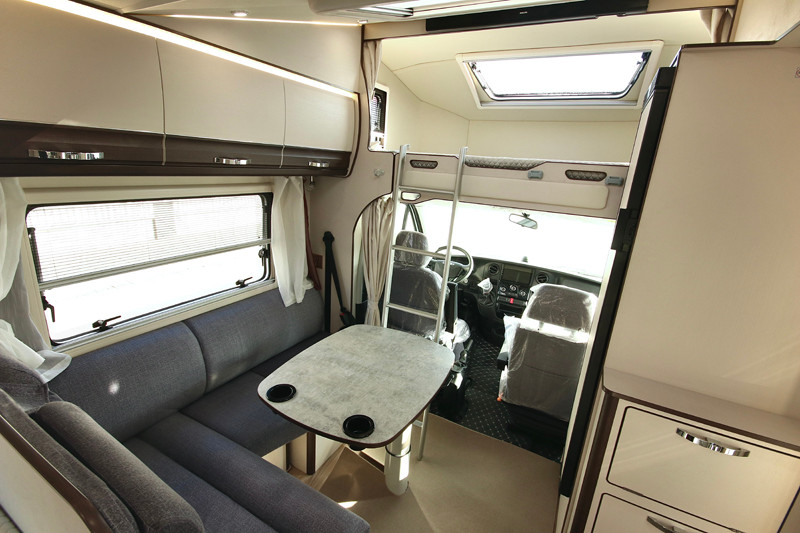 幸運(yùn)四葉草房車，旅行更舒適選擇