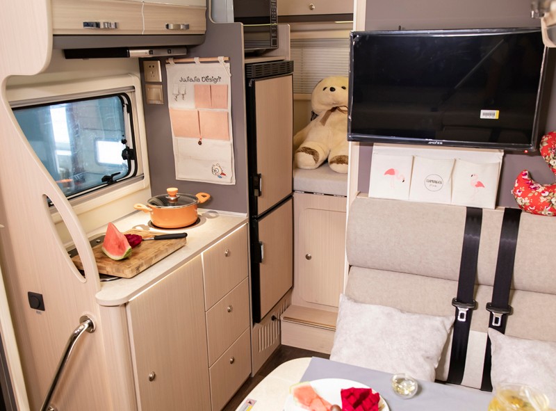 選擇皮卡房車有什么優勢呢？