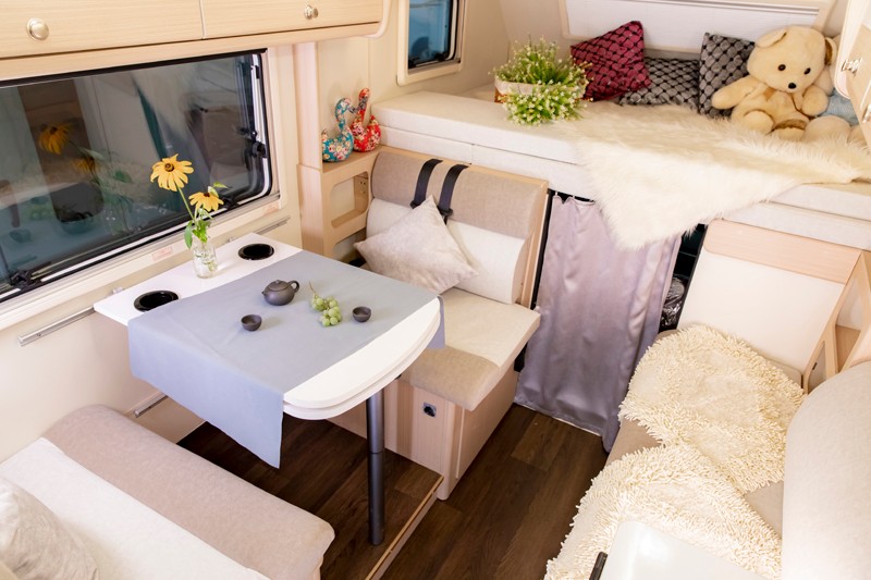 選這輛房車，只為更多山花爛漫