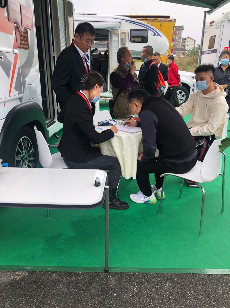 性能滿格,自由炮憑實(shí)力圈粉 性能滿格,自由炮憑實(shí)力圈粉