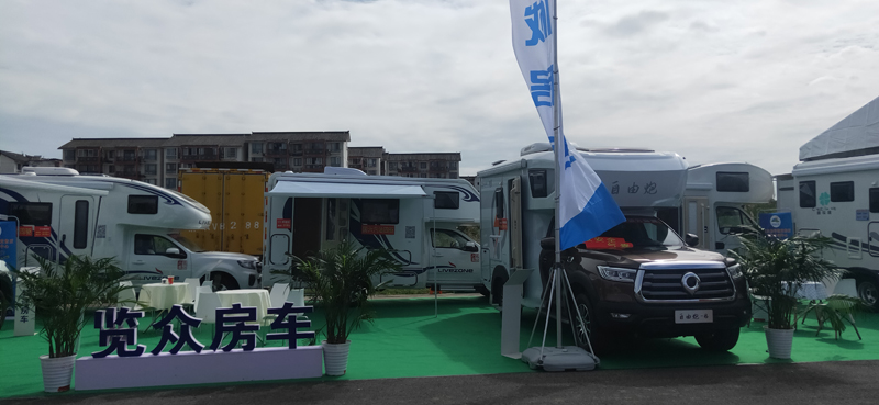 性能滿格,自由炮憑實(shí)力圈粉 性能滿格,自由炮憑實(shí)力圈粉