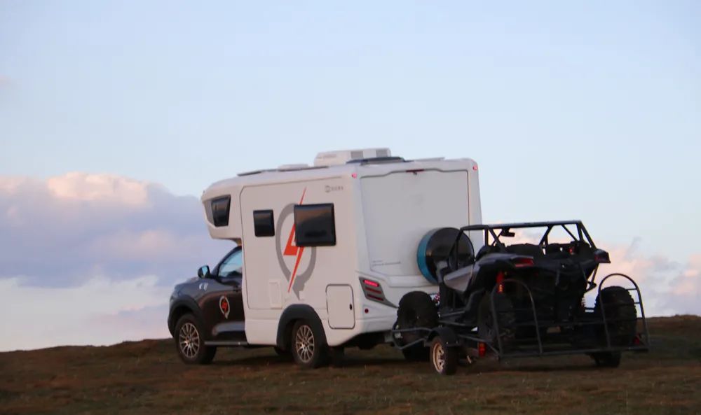 C6駕照即將到來！這款擁有牽引資質的自行式房車千萬別錯過！