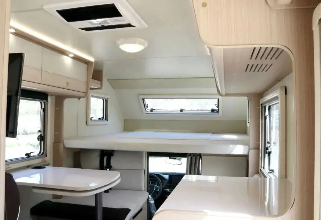 8月12日，相約武漢！顏值、動力、空間都滿意的皮卡房車來了！