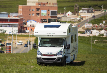 過(guò)幾天沈陽(yáng)特?zé)狒[，這么多房車